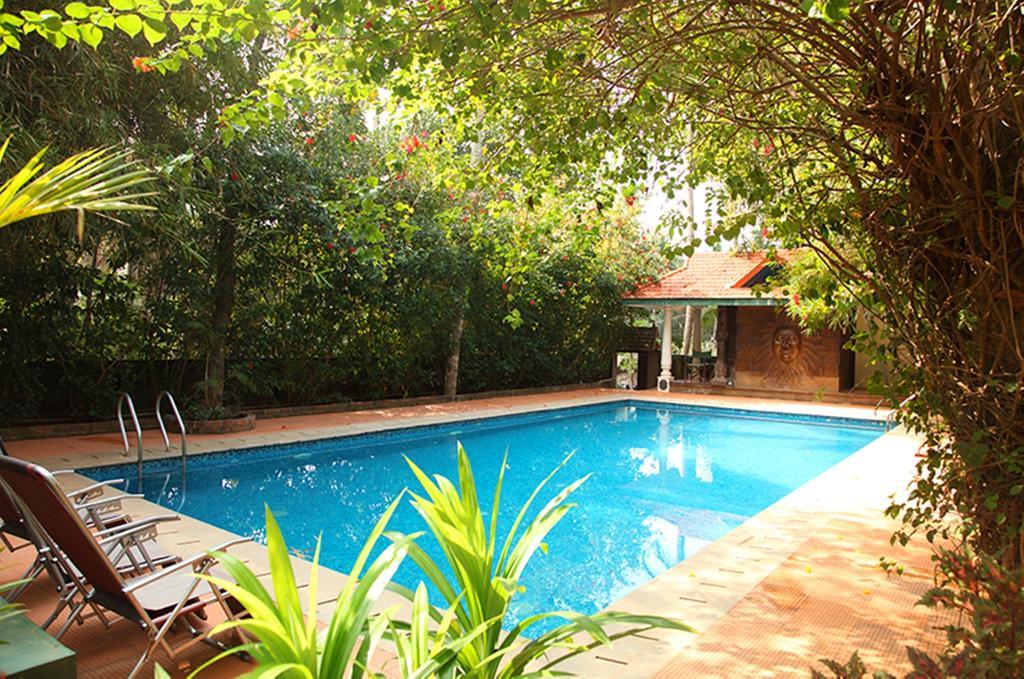 Amrutham Ayurvedic Village Resort Ковалам Экстерьер фото